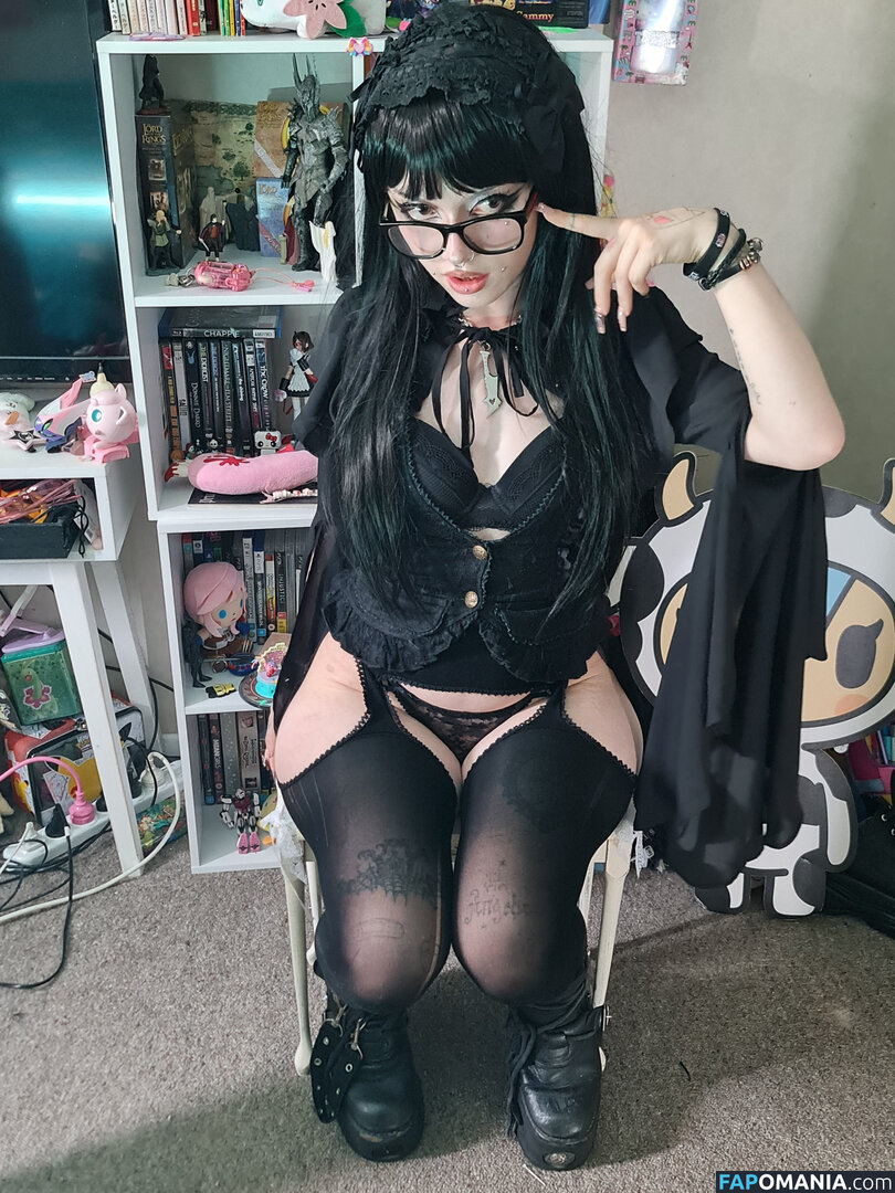 +:｡.ruby ʚ ♡ ɞ ⋆ ✧.｡ / allmyheartbear / myarykerx / usakumyawhore / usakyumawhore Nudo OnlyFans  Foto trapelata #4