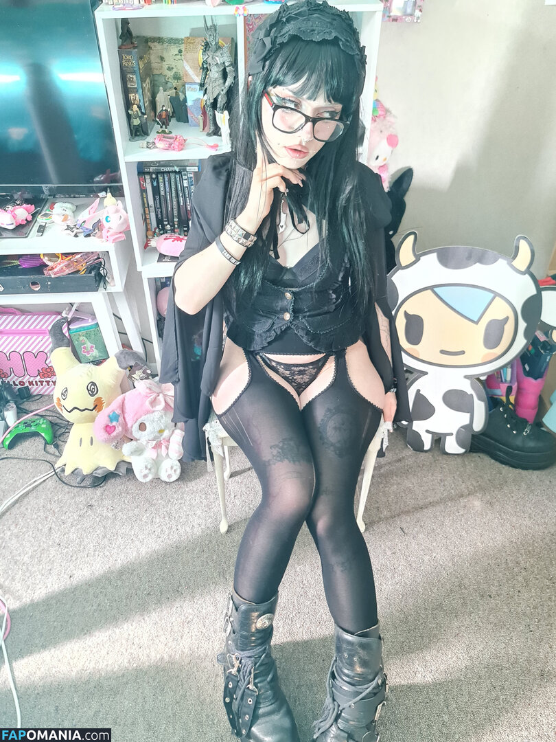 +:｡.ruby ʚ ♡ ɞ ⋆ ✧.｡ / allmyheartbear / myarykerx / usakumyawhore / usakyumawhore Nudo OnlyFans  Foto trapelata #9