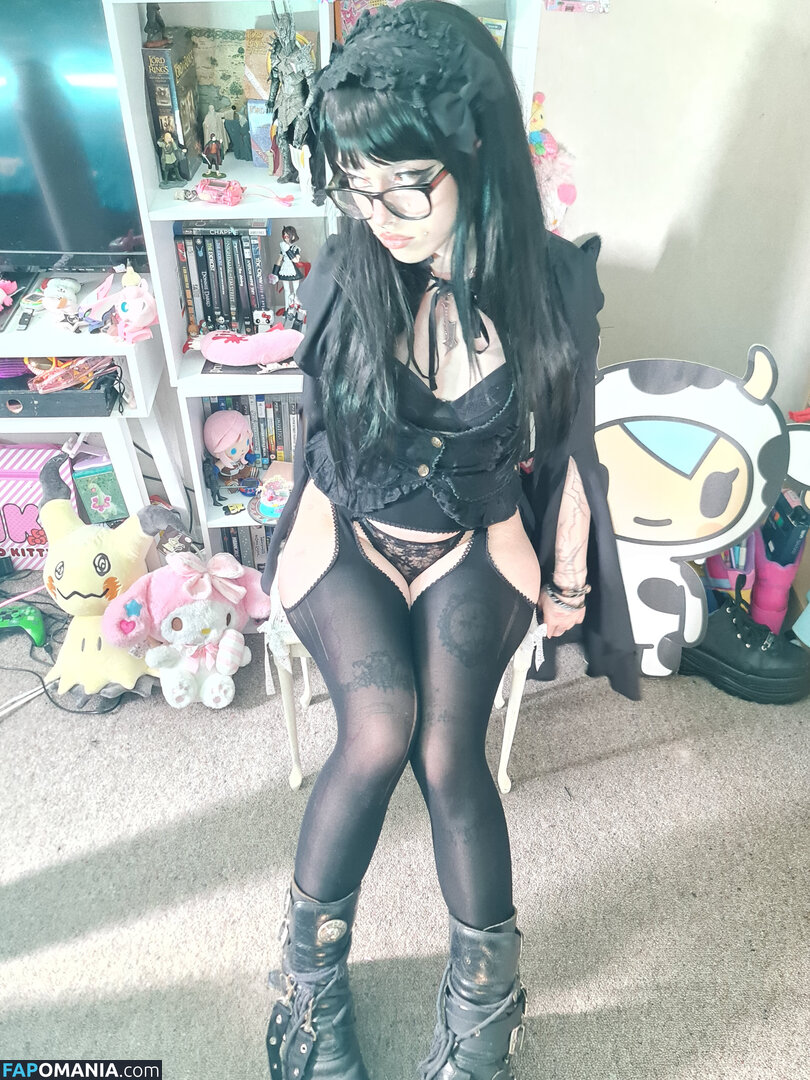 +:｡.ruby ʚ ♡ ɞ ⋆ ✧.｡ / allmyheartbear / myarykerx / usakumyawhore / usakyumawhore Nudo OnlyFans  Foto trapelata #11