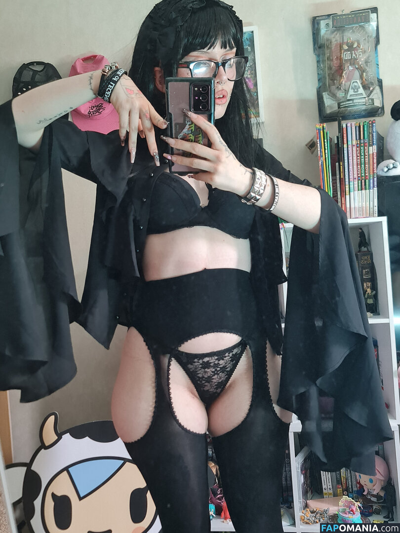 +:｡.ruby ʚ ♡ ɞ ⋆ ✧.｡ / allmyheartbear / myarykerx / usakumyawhore / usakyumawhore Nudo OnlyFans  Foto trapelata #20