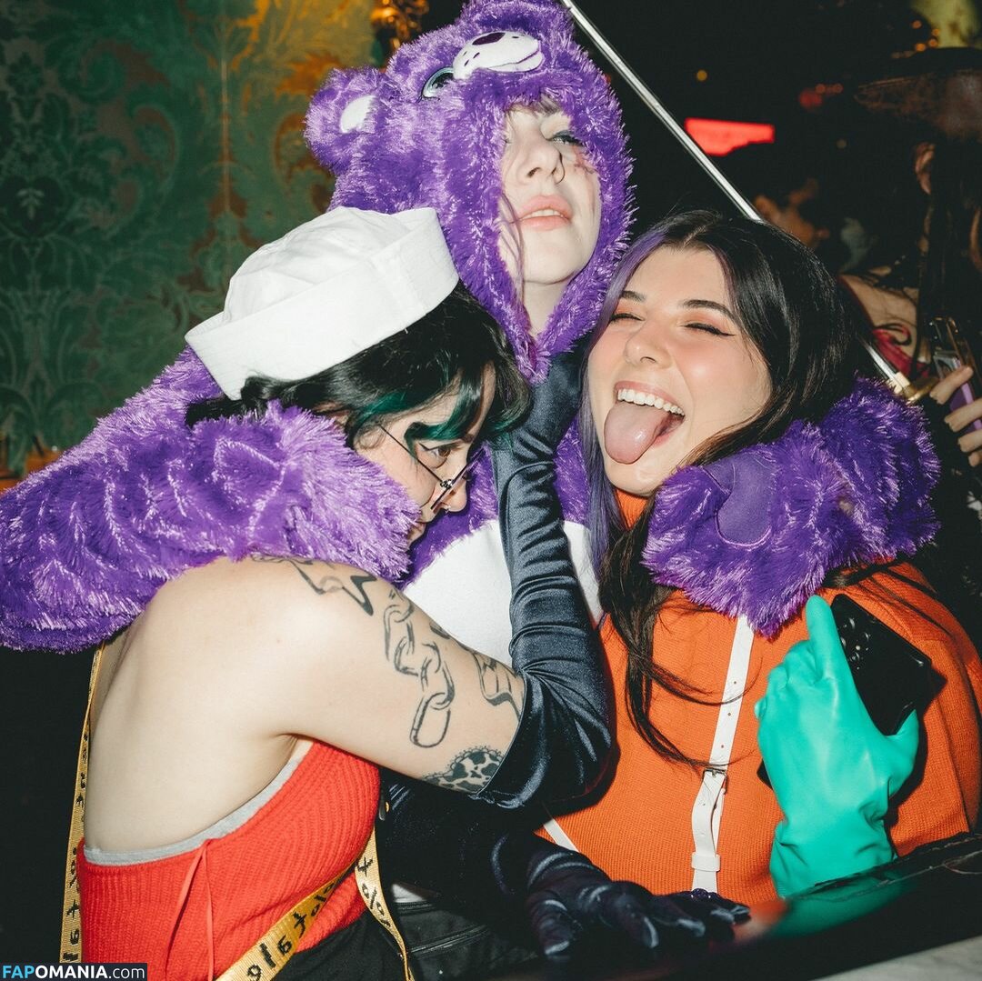 Alluux / alluux_ / alluux_official / amouranth Nudo OnlyFans  Foto trapelata #40