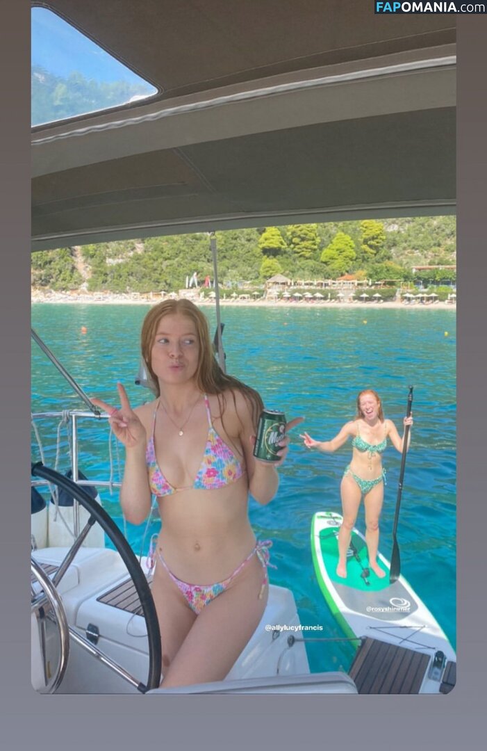 Ally Francis / Allylucyfrancis Nudo OnlyFans  Foto trapelata #14