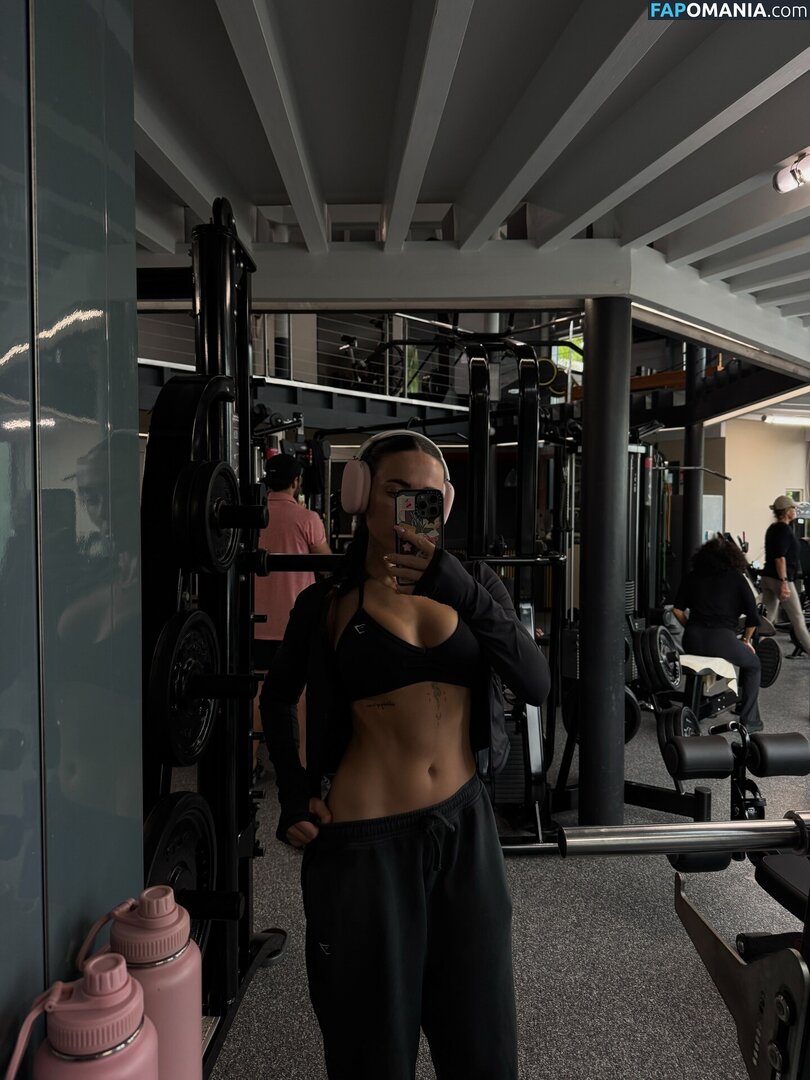 Alohalaia / alohalaia_ / thealohatrainer Nudo OnlyFans  Foto trapelata #10