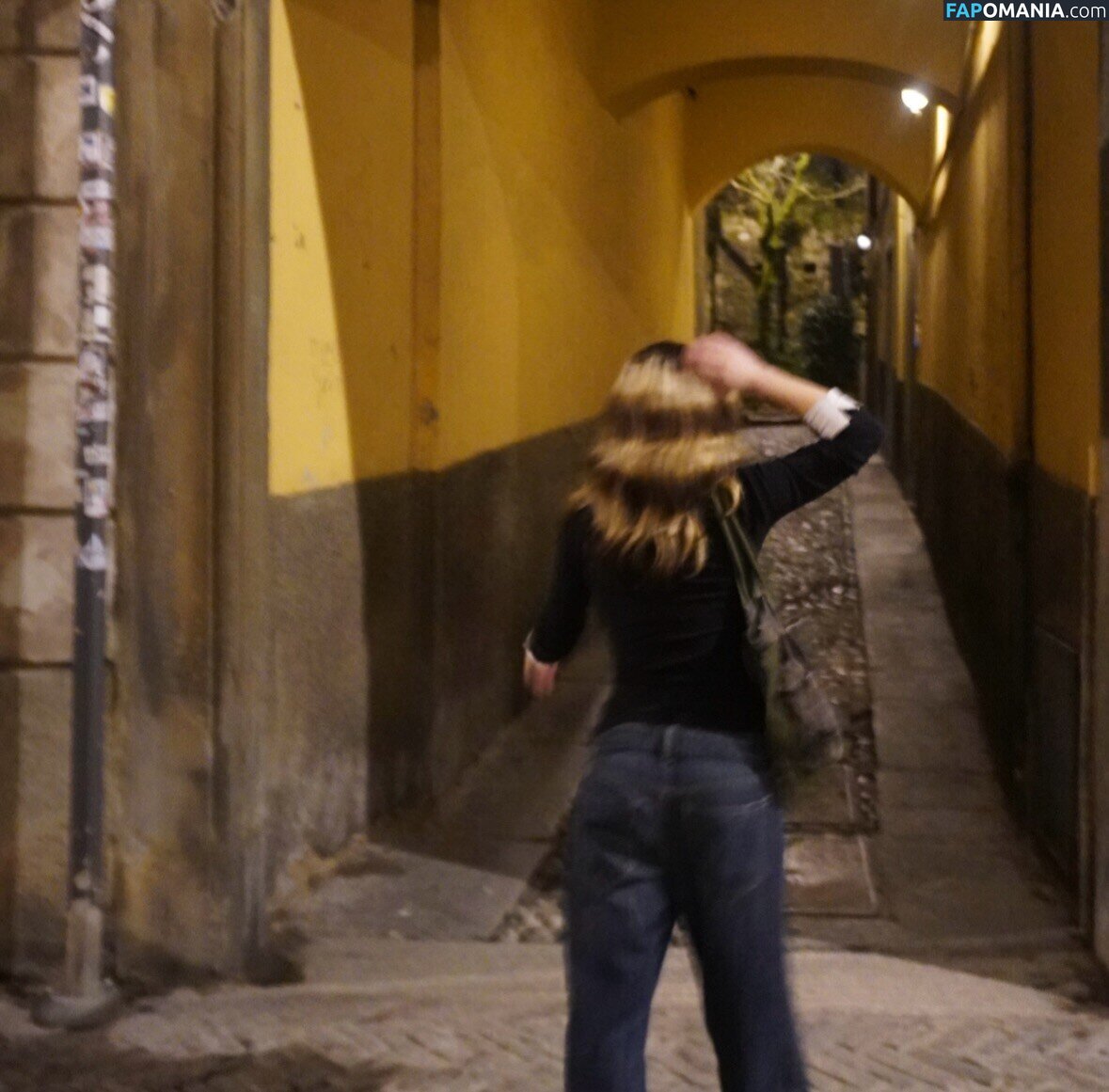 Alysa Liu / AlysaLiu / alysaxliu / https: Nudo OnlyFans  Foto trapelata #1