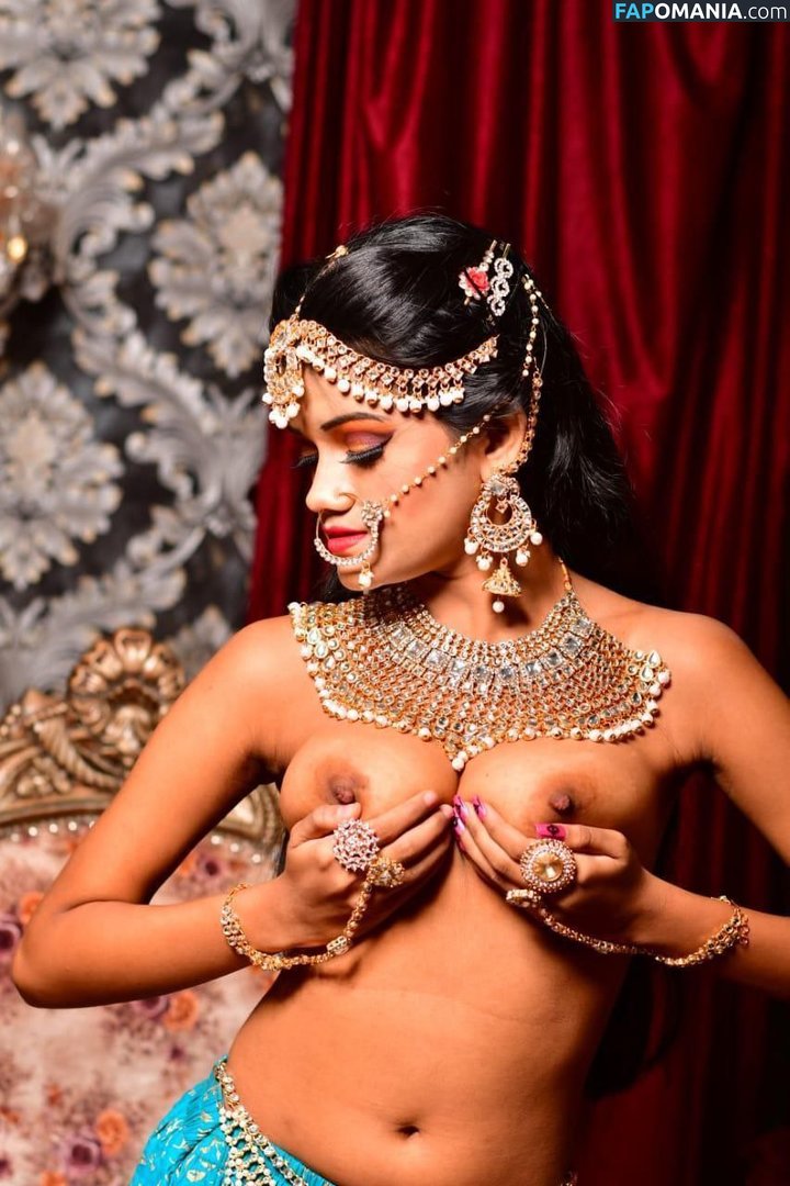 Amaira Roy / Rose Roy / rose_mary_official2023 Nudo OnlyFans  Foto trapelata #14