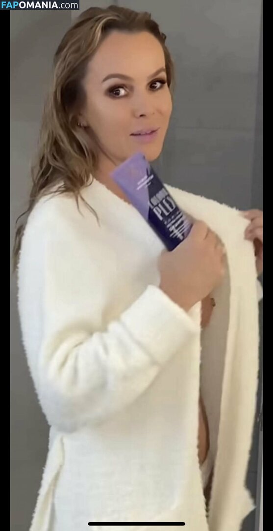 Amanda Holden / noholdenback Nudo OnlyFans  Foto trapelata #461