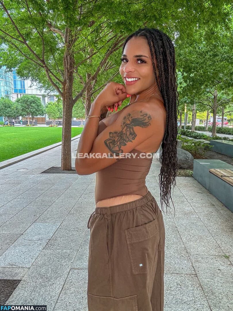 Amber React Nudo OnlyFans  Foto trapelata #3