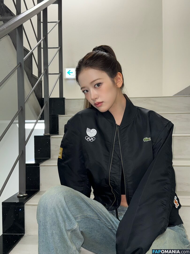 An IVE / An Yujin 안유진 | / _yujin_an Nudo OnlyFans  Foto trapelata #10