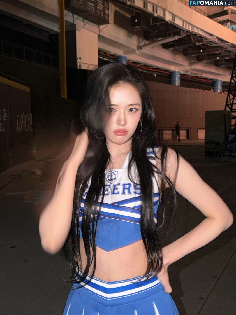 An IVE / An Yujin 안유진 | / _yujin_an Nudo OnlyFans  Foto trapelata #34