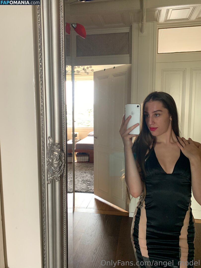 ange.elle__ / ange_elle Nudo OnlyFans  Foto trapelata #13