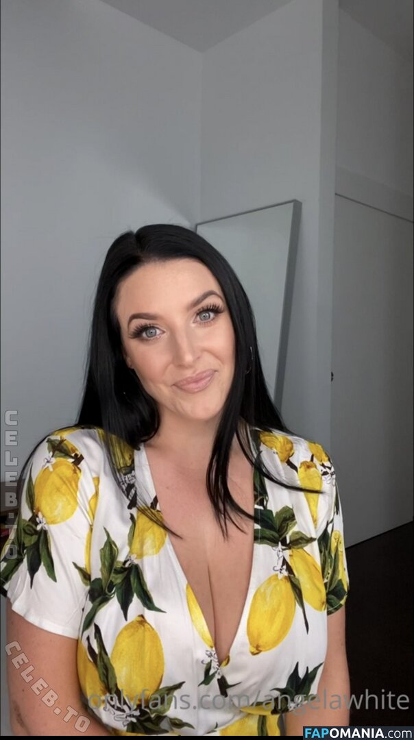 Angela White / angelawhite / angelawhitetv / https: / officialangelawhite / theangelawhite Nudo OnlyFans  Foto trapelata #286