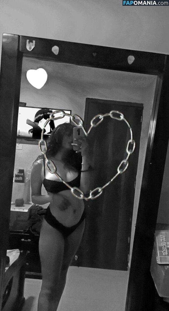 Angiela Zapata Leal / talktomellea Nudo OnlyFans  Foto trapelata #11