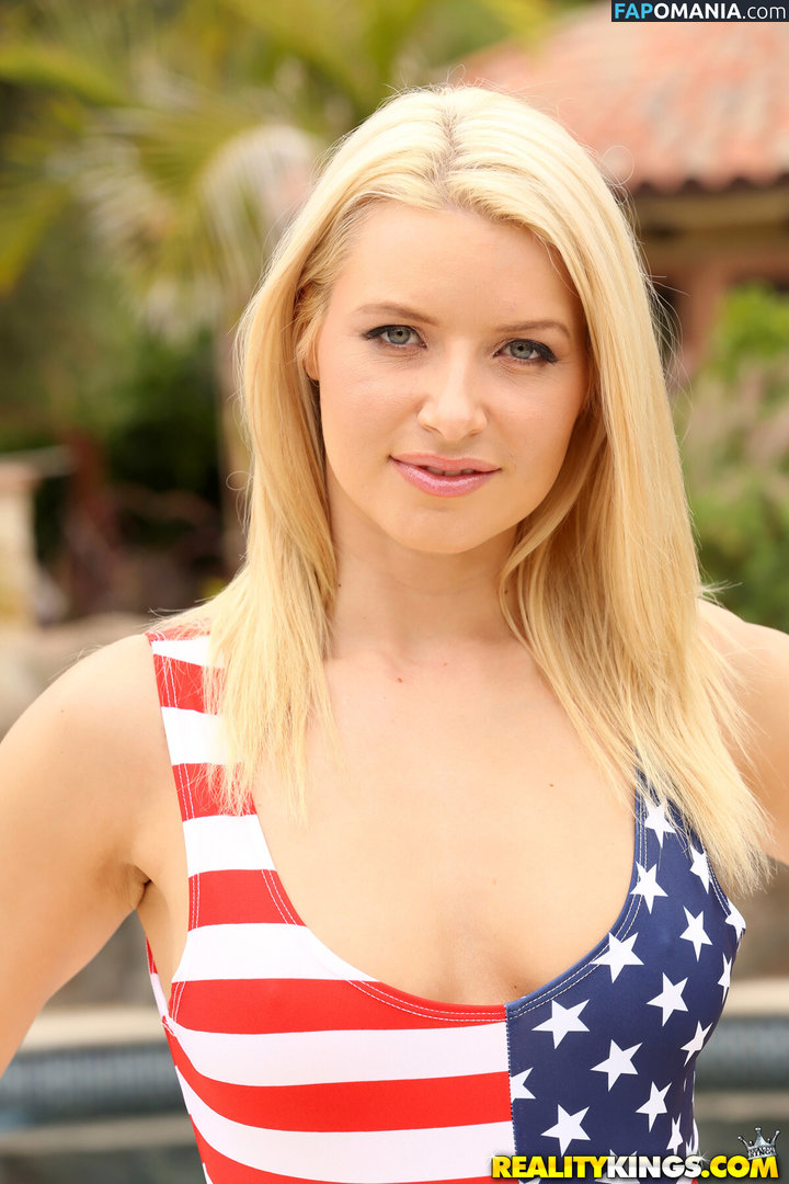 Anikka Albrite / alotofbritebooty / anikkaalbrite Nudo OnlyFans  Foto trapelata #4