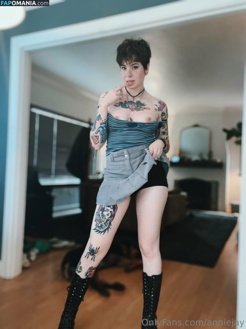 Anisa Jomha / AnisaJomha / AnisaTheGreasy / Annie Jay / anniejay Nudo OnlyFans  Foto trapelata #214