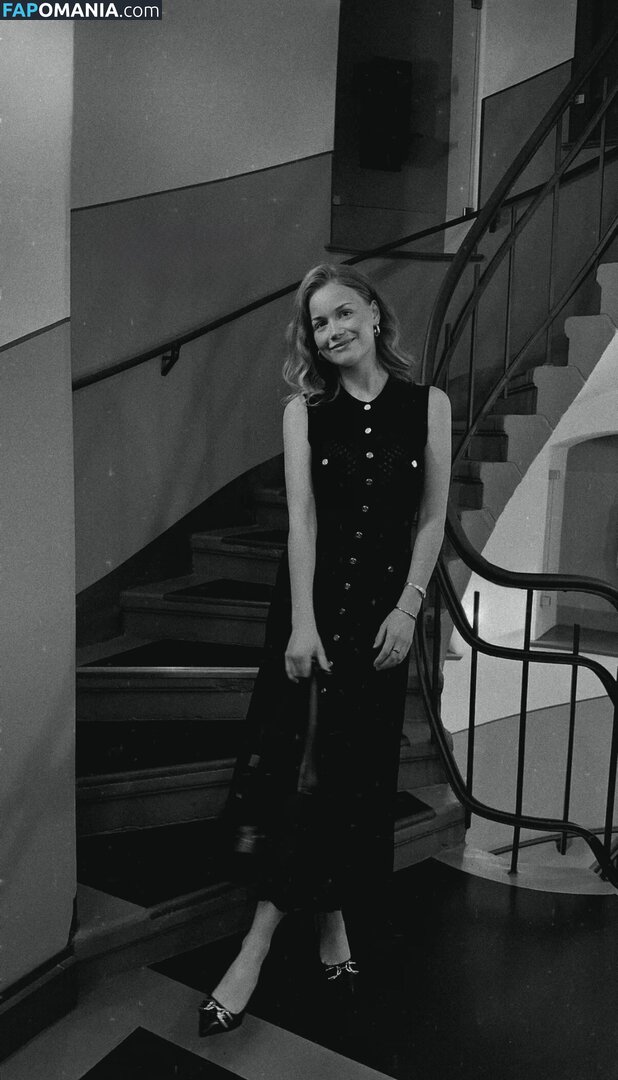 Aurelia Heinz / annaaaurelia / relianana Nudo OnlyFans  Foto trapelata #1