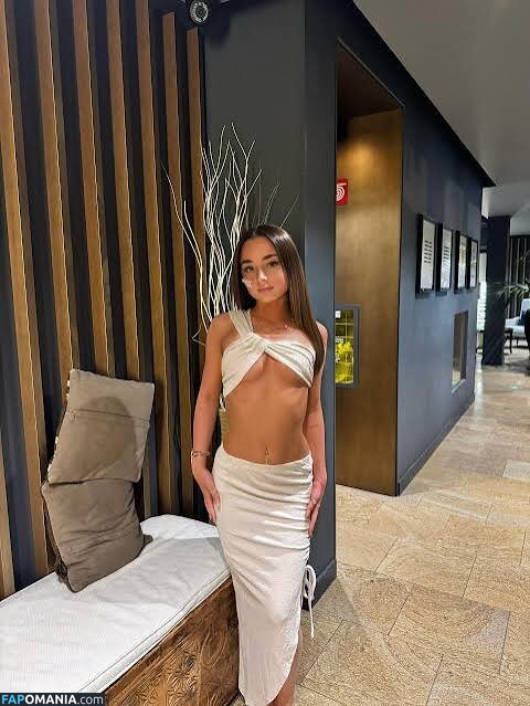 anniemaerosee Nudo OnlyFans  Foto trapelata #1