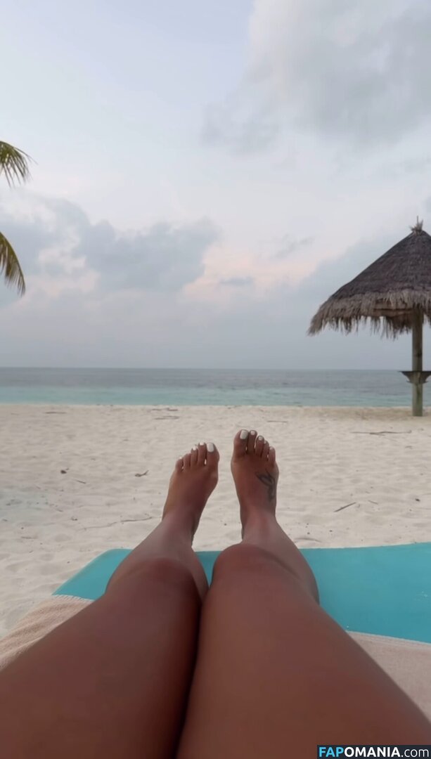 Antonia / Antonia Iacobescu / antoniamackenzie Nudo OnlyFans  Foto trapelata #7