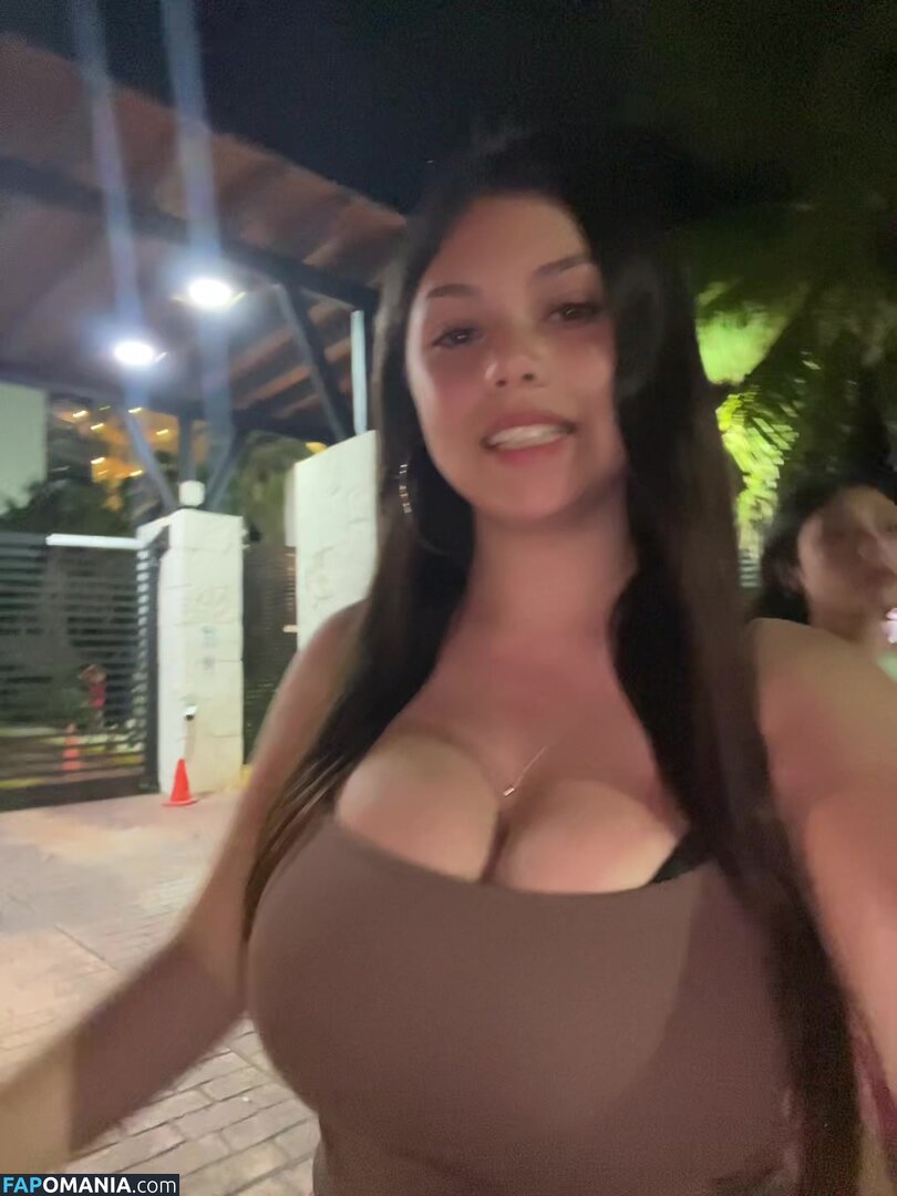 antoniia.blessed / https: Nudo OnlyFans  Foto trapelata #13