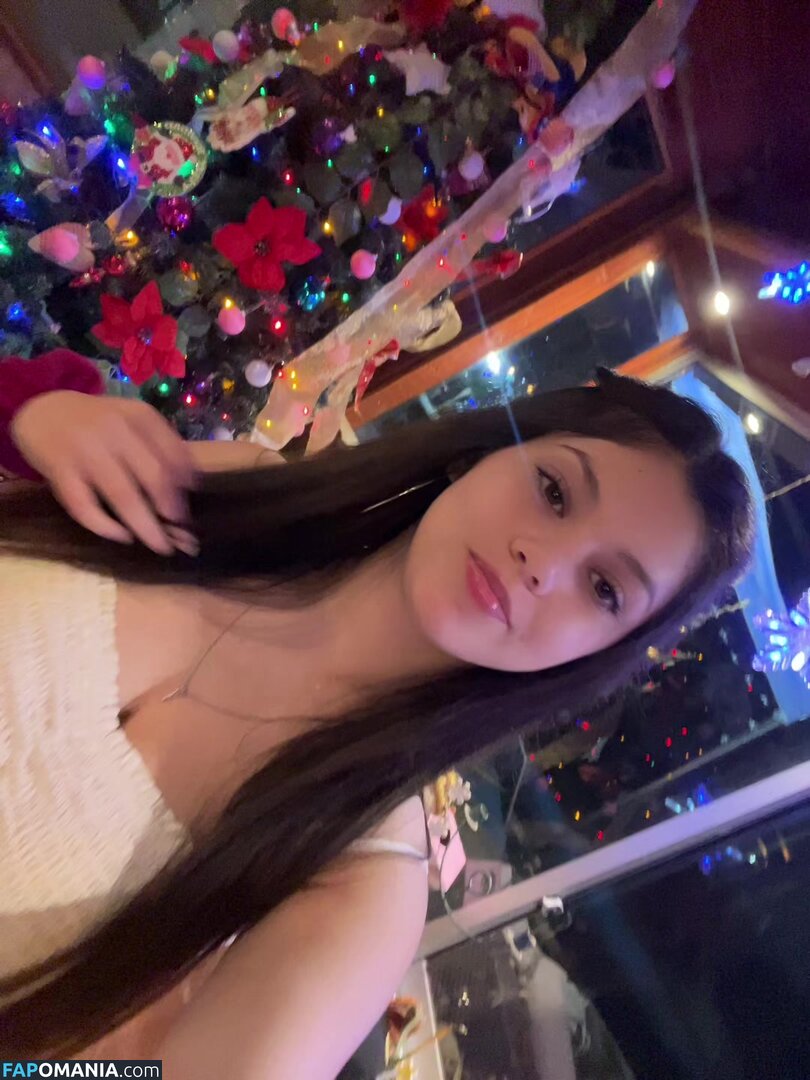 antoniia.blessed / https: Nudo OnlyFans  Foto trapelata #17