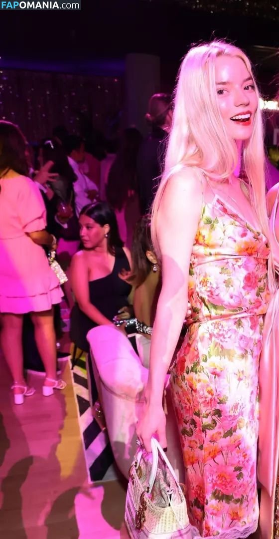 Anya Taylor-Joy / anyataylorjoy / taylorjoyvip Nudo OnlyFans  Foto trapelata #41