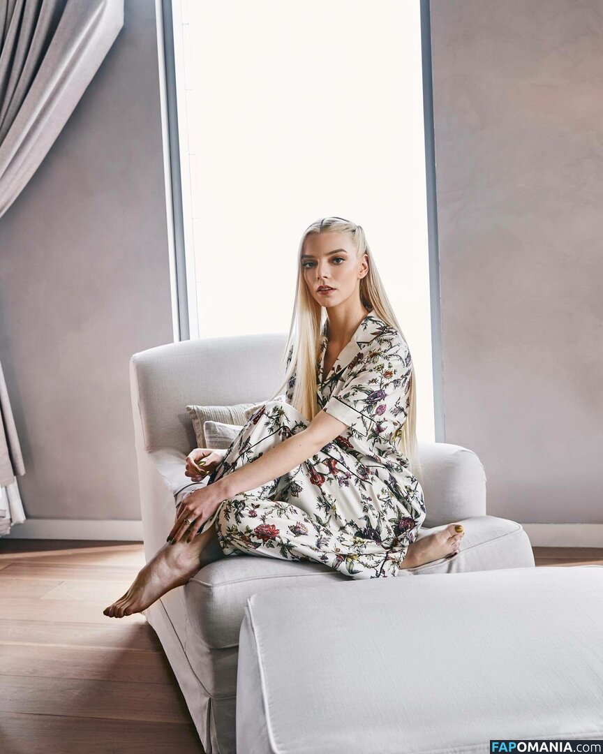 Anya Taylor-Joy / anyataylorjoy / taylorjoyvip Nudo OnlyFans  Foto trapelata #283