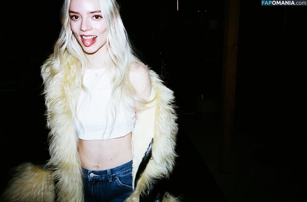 Anya Taylor-Joy / anyataylorjoy / taylorjoyvip Nudo OnlyFans  Foto trapelata #2144