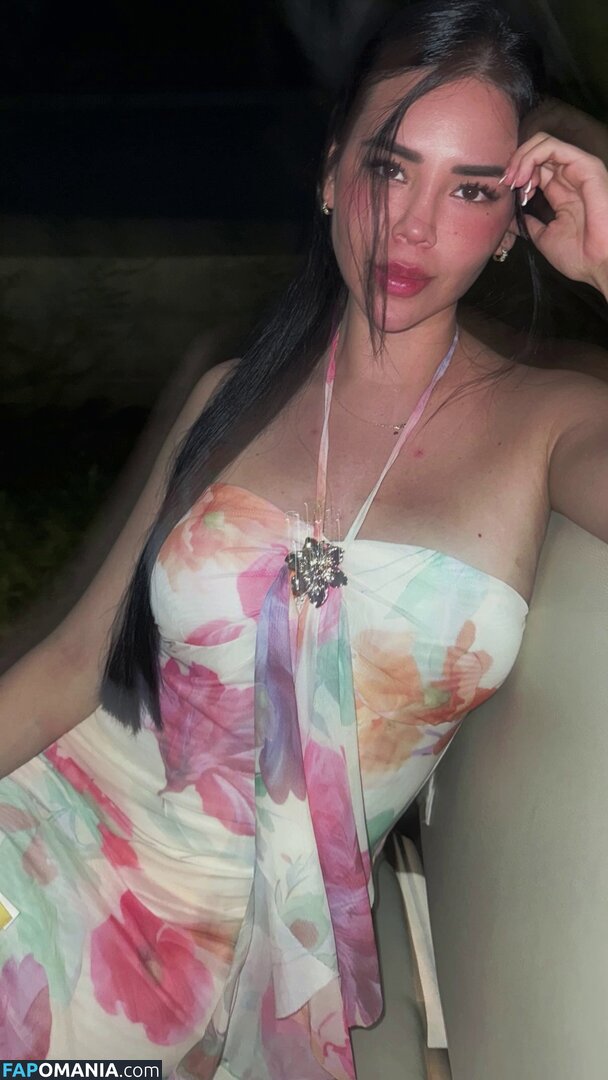 Anyelina Zarria Saico / anyelinaz / anyelinazarria Nudo OnlyFans  Foto trapelata #1