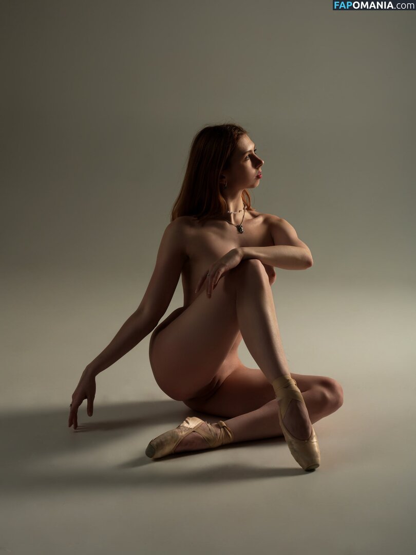 Alina / Aphralina Nil / aphralina / athelinafree / good_girls_love_sex Nudo OnlyFans  Foto trapelata #3