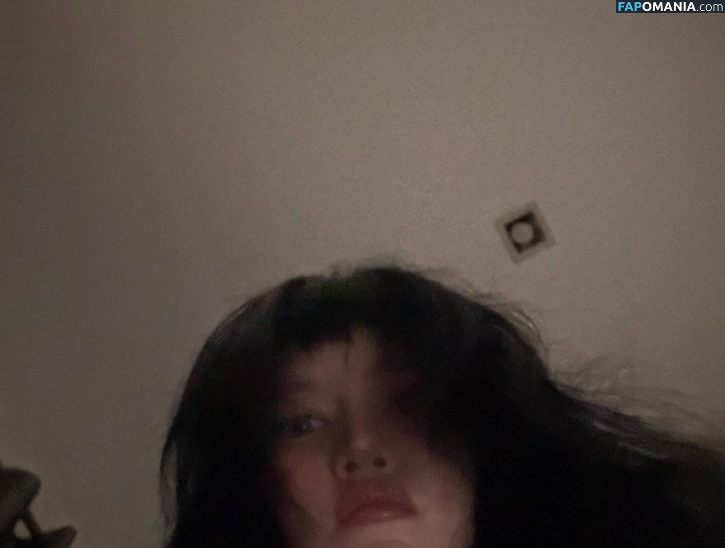 Aradaeyeee Nudo OnlyFans  Foto trapelata #9