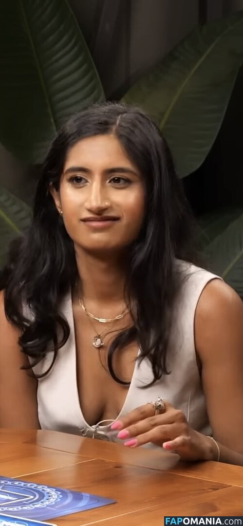 Arasha Lalani / arashalalani / arashalalani_ Nudo OnlyFans  Foto trapelata #4