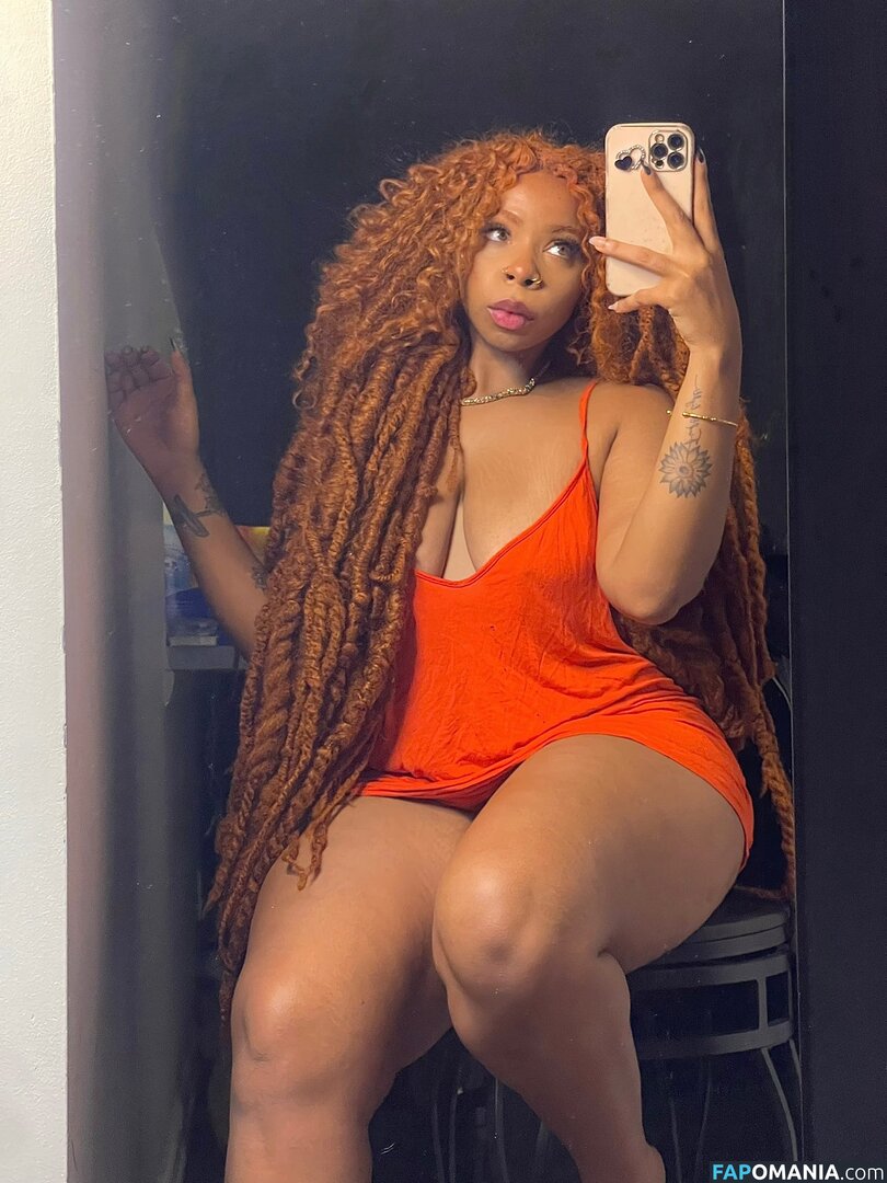 Aria Artizte / Ariaartizte / ariaxxxx Nudo OnlyFans  Foto trapelata #5
