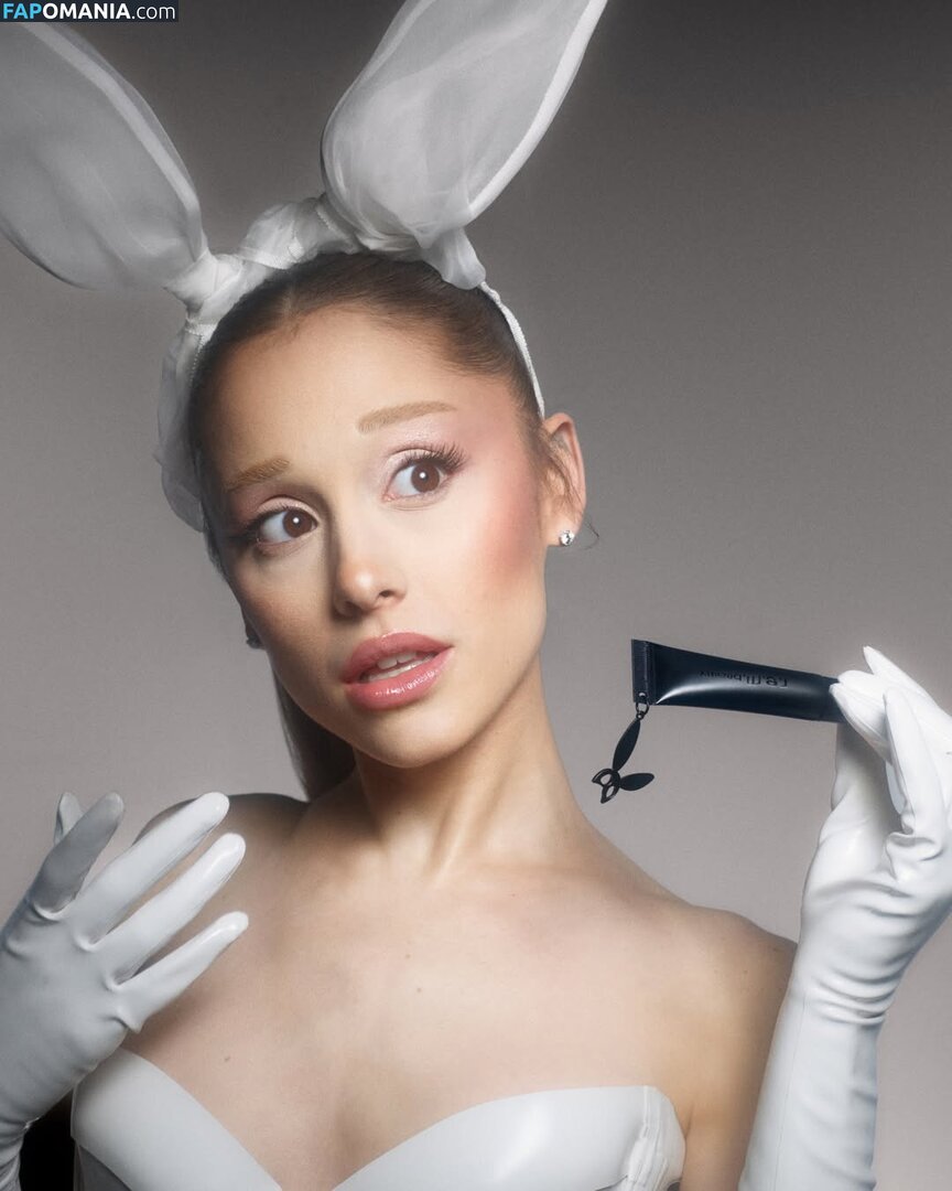 Ariana Grande / arianagrande Nudo OnlyFans  Foto trapelata #7