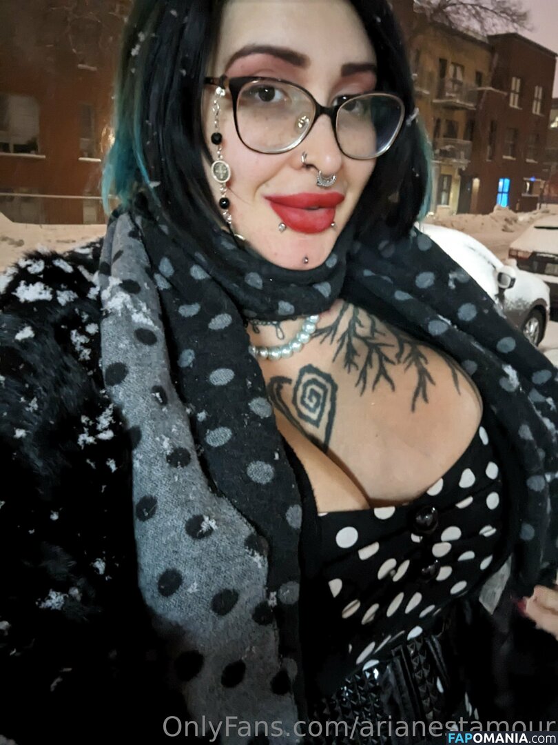 Ariane Saint Amour / ariane_st.amour / arianestamour Nudo OnlyFans  Foto trapelata #9