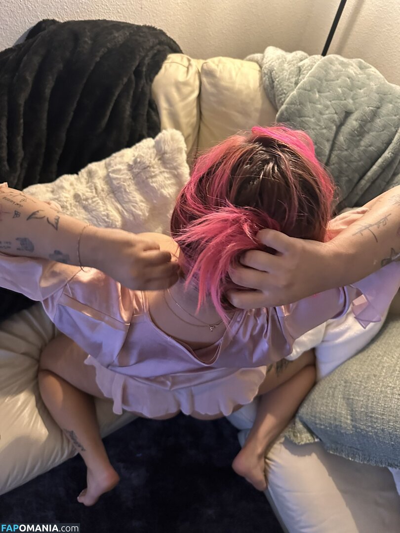 ariaavosss / arivosss / https: Nudo OnlyFans  Foto trapelata #1