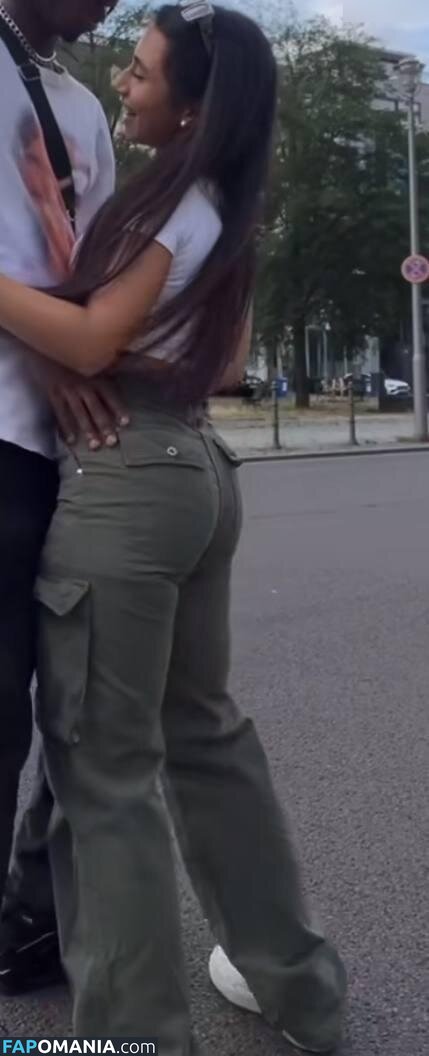 Asaliraniii Nudo OnlyFans  Foto trapelata #9