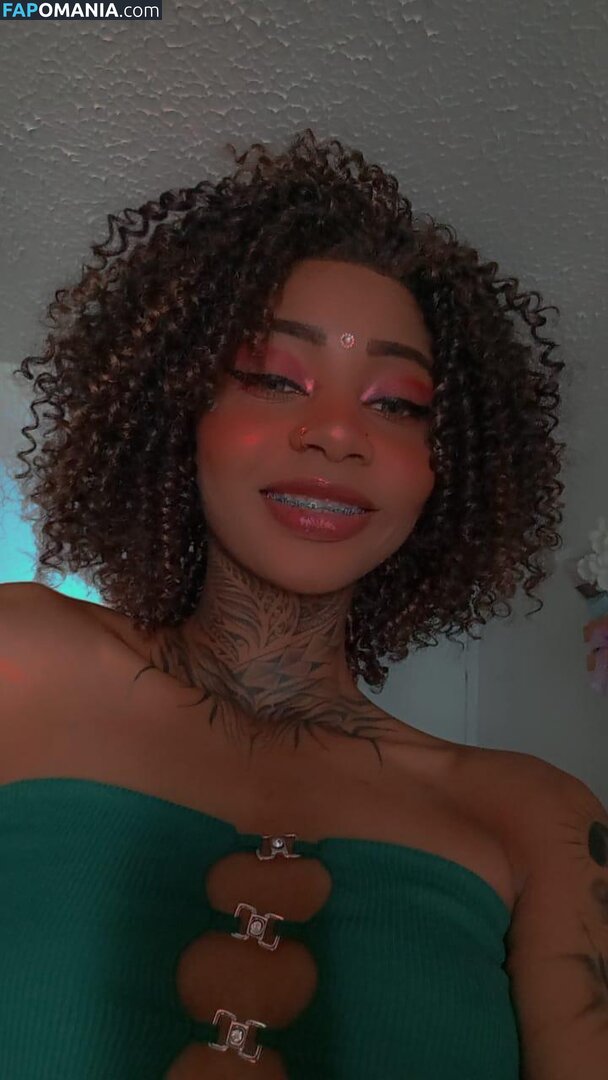 Ashanti_sweet / https: Nudo OnlyFans  Foto trapelata #9