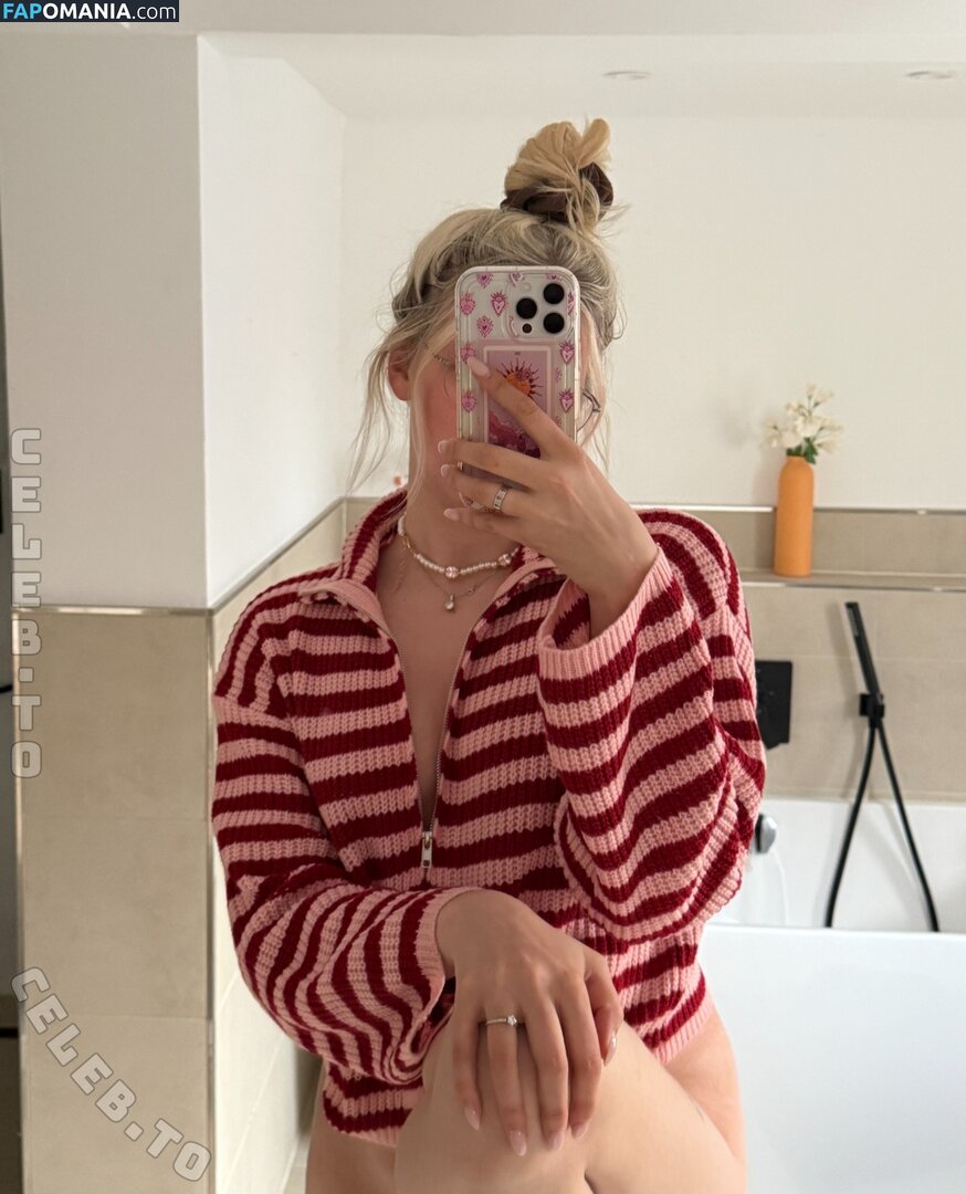 ASMR Janina / ASMRJaninaa / asmrjanina / https: Nudo OnlyFans  Foto trapelata #36