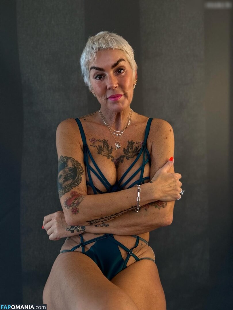 Astrid Zeegen Holt / astridiwantyouinmylife Nudo OnlyFans  Foto trapelata #6