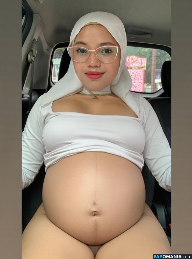 Asyura Nazli / Sukma Asyura Nazli Nudo OnlyFans  Foto trapelata #14