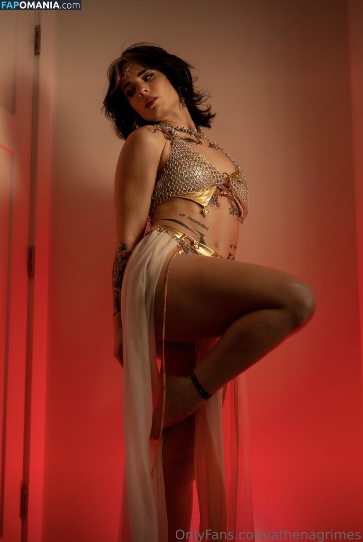 Athena Grimes / athena.cos / pinkemilki Nudo OnlyFans  Foto trapelata #4