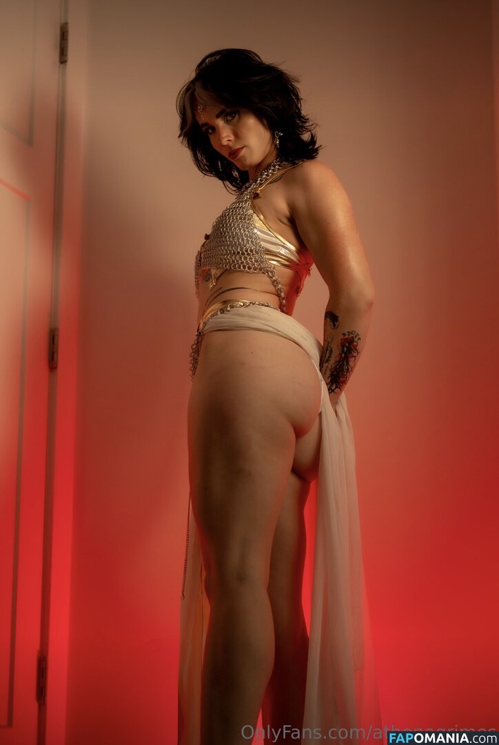 Athena Grimes / athena.cos / pinkemilki Nudo OnlyFans  Foto trapelata #17