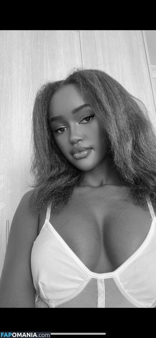 aurora_staar / aurora_star Nudo OnlyFans  Foto trapelata #1