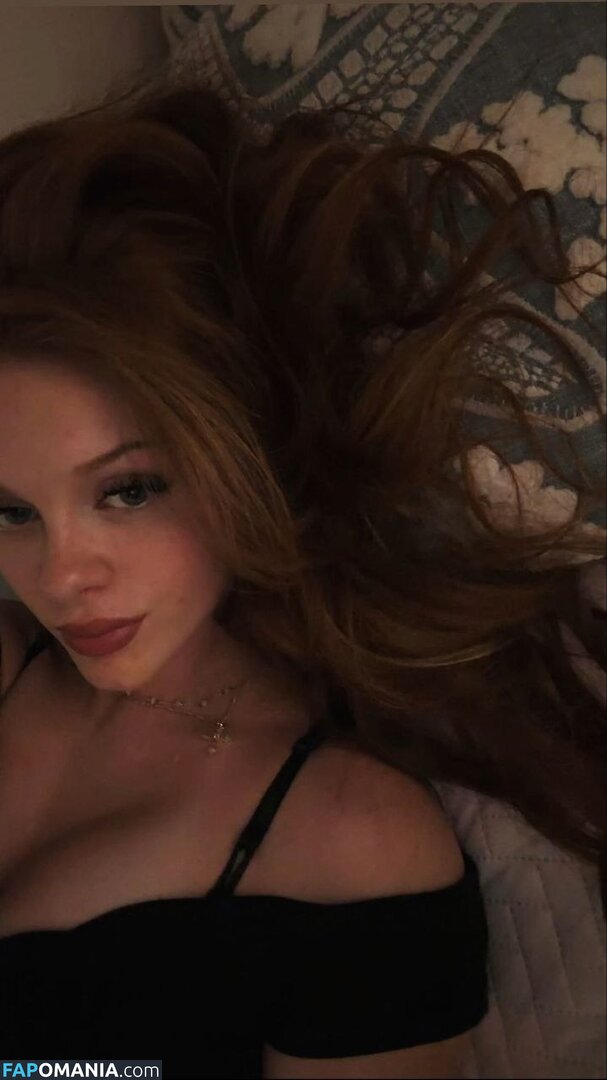 Aurorafoxxxx / scarlettaaurora / ursweetscar / yoursweetaurora Nudo OnlyFans  Foto trapelata #7