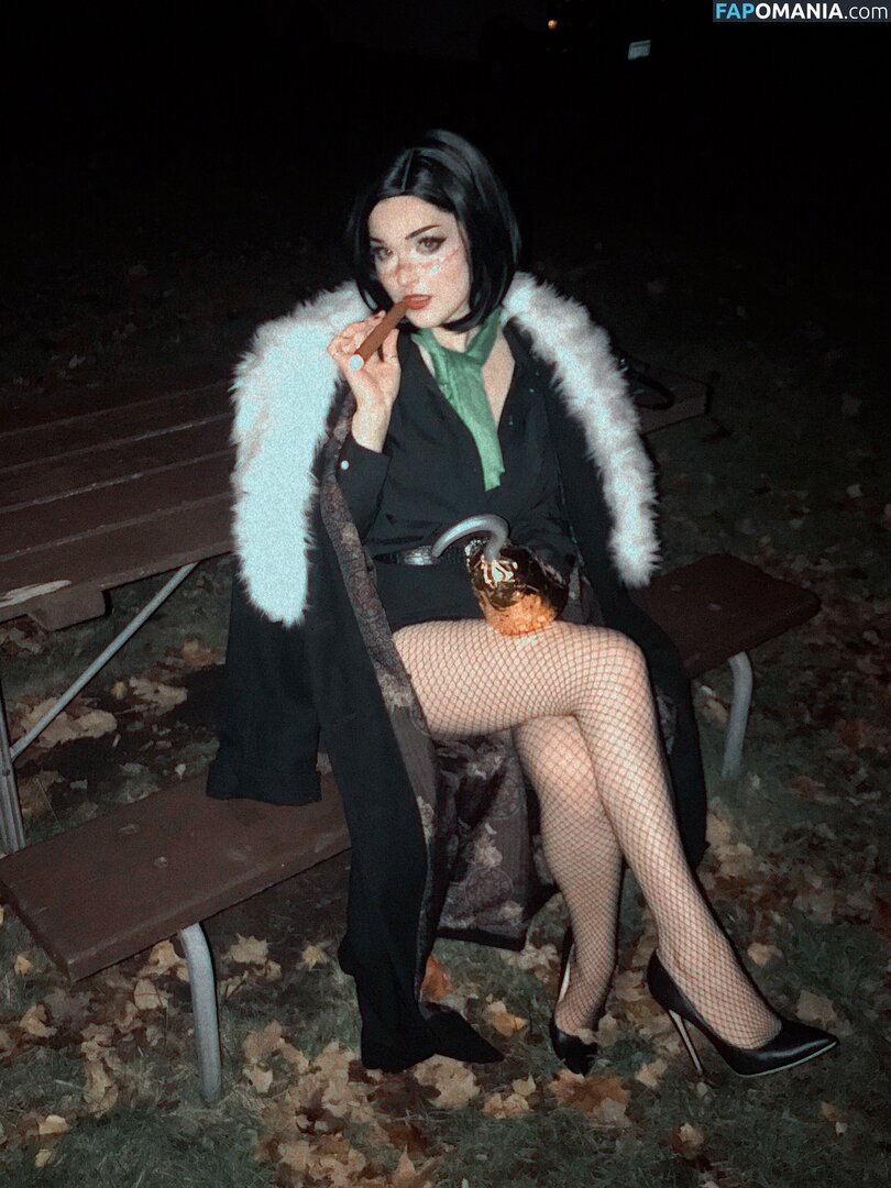 auroraiskira / kingauratv Nudo OnlyFans  Foto trapelata #1