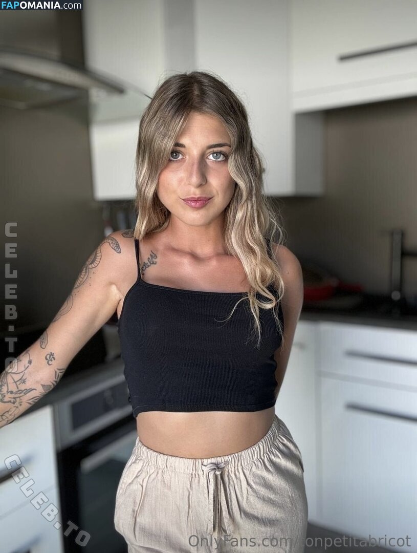 Ava Abricot / lepetit.abricot / tonpetitabricot Nudo OnlyFans  Foto trapelata #4
