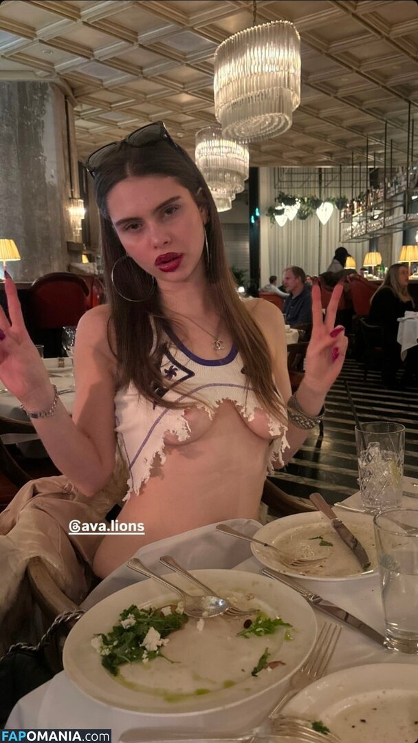 ava.lions / manictrapqueen Nudo OnlyFans  Foto trapelata #1