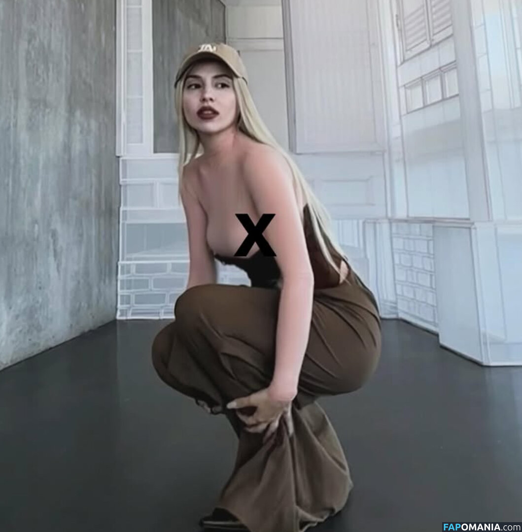 Ava Max / avamax / https: / plharleyquinn Nudo OnlyFans  Foto trapelata #953