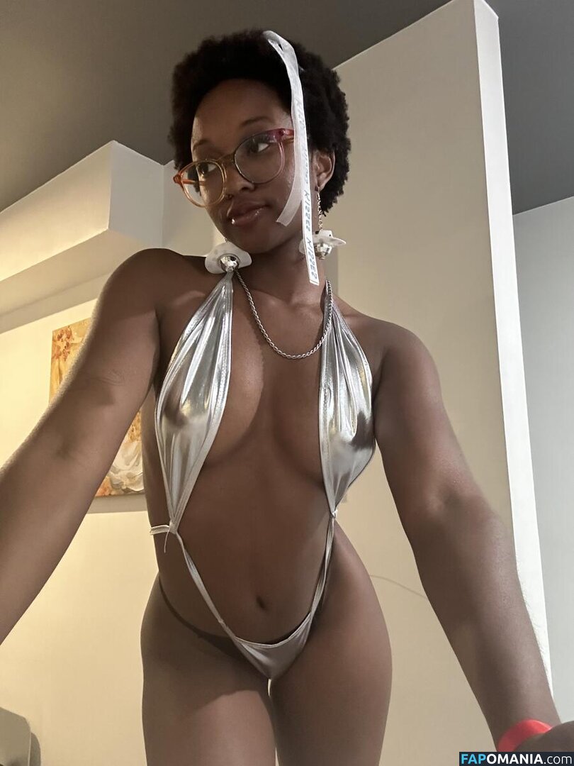 Ava V Marie Nudo OnlyFans  Foto trapelata #4