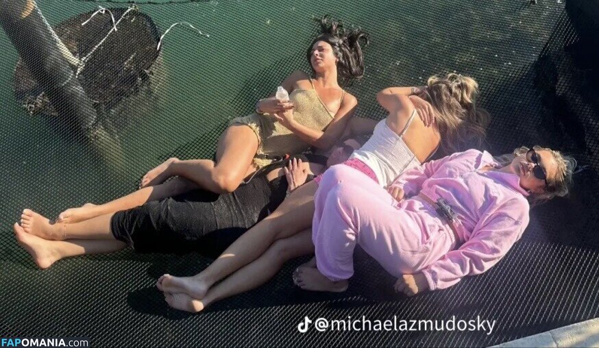 avaasanto / lifes.a.party.sorry.mom Nudo OnlyFans  Foto trapelata #9