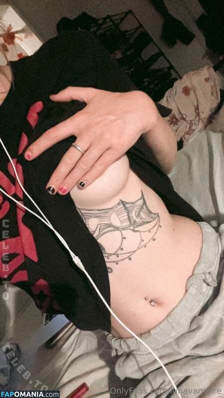 AwesomeTeaCat / lunavampire / rawritsluna Nudo OnlyFans  Foto trapelata #14